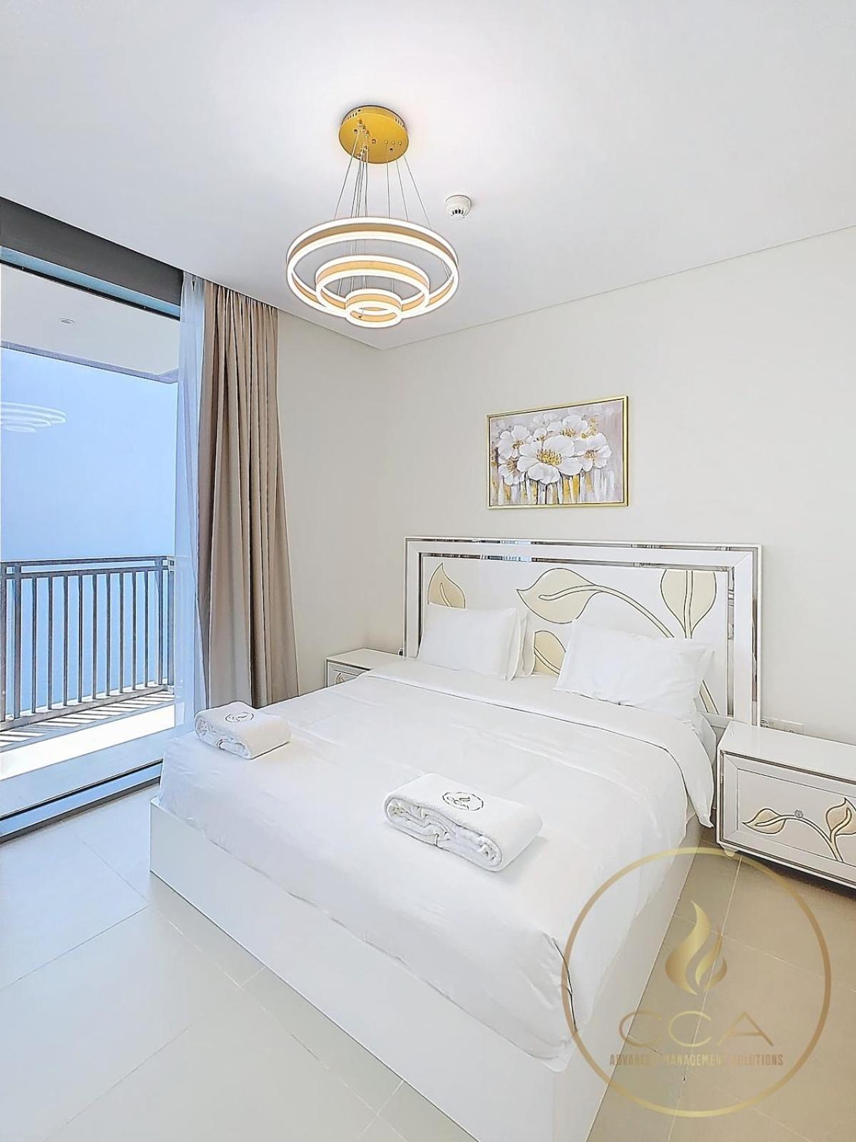 Seafront Retreat Amazing Views Apartment *